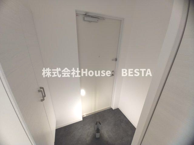 フォルモント須磨の玄関