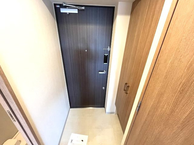 エスリードレジデンス都島NORTHの玄関|写真は、他部屋の同間取りとなっております。