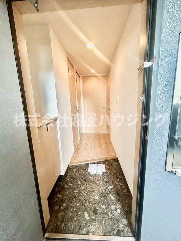 フォレステージュ江坂公園の玄関