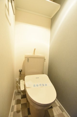 【トイレ】 | グランヴェール | 温水洗浄便座
同設備の別室写真を使用しております。