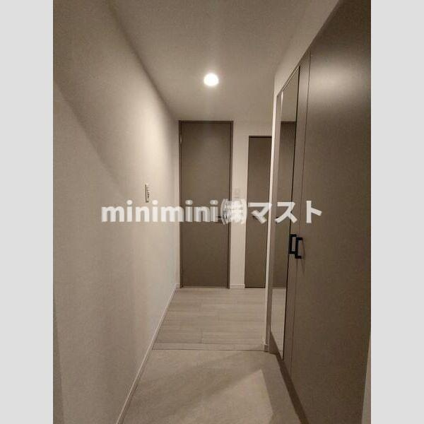 S-RESIDENCE阿波座bouncyの玄関