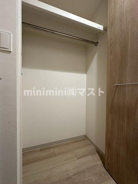 プレサンス堺筋本町エグゼブランの収納
