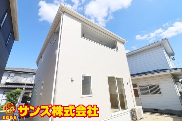 鏡石町鏡沼　　　１号棟　　　鏡石第１小学校、鏡石中学区の外観|南東側から見た外観♪