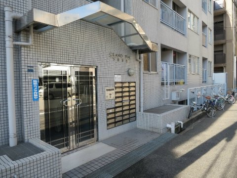 【エントランス】グラン・ピア下山手通