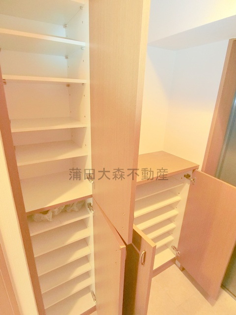 コスモリード池上の設備|玄関収納