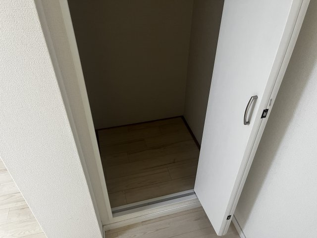 【収納】 | セイコーハイツ | 便利な収納スペースです