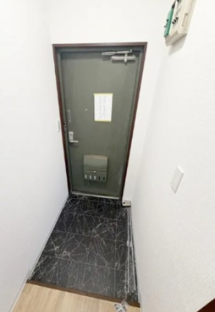 【玄関】