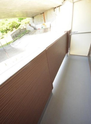 【バルコニー】