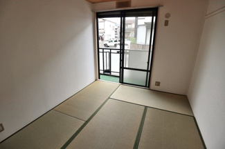 【寝室】 | ハイツウィンディア