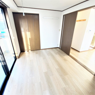 【寝室】 | リベルテ京町