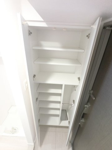 S-RESIDENCE行徳aile の収納