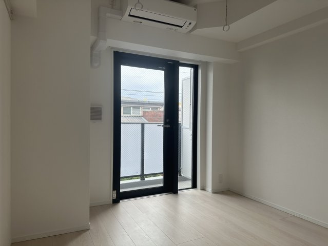 S-RESIDENCE行徳aile の居間・リビング