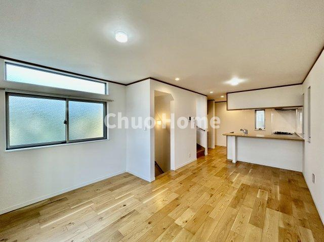 葛飾区細田1丁目中古住宅のキッチン|ダイニングキッチン