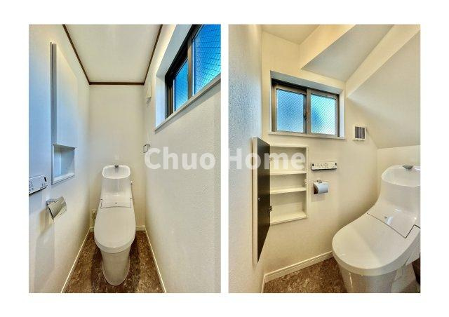 葛飾区細田1丁目中古住宅のトイレ|【トイレ×2】 収納スペースをしっかりと確保した温水洗浄便座機能付きトイレ。温水洗浄便座は清潔にお使いいただくための大切なアイテムです。