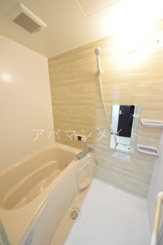 【浴室】 | ジュネスⅢ | 日々の暮らしに欠かせないお風呂です