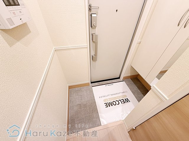 【玄関】 | トレンタ氷室【名古屋市賃貸・宅配ボックス】