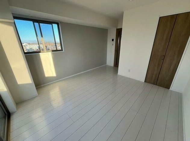 K RESIDENCE 柏の居間・リビング|こちらの居間で趣味の時間をお楽しみください