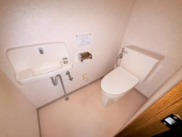 クレフ本山のトイレ