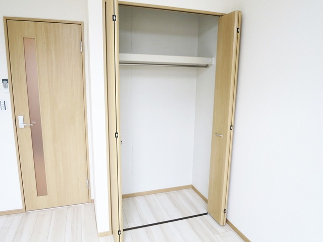 フローラ東小岩の収納|クローゼット完備！