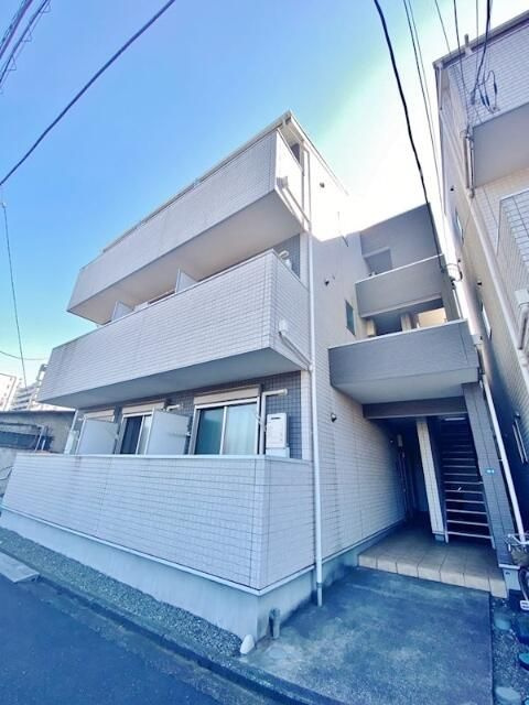 アザーレ西横浜Ｄ棟の外観