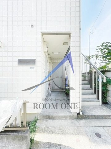 ＭＡＩＳＯＮ　Ｔ’ｓのエントランス|エントランスです。