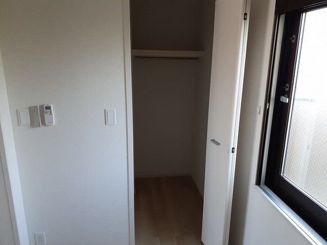 シャイニングの収納