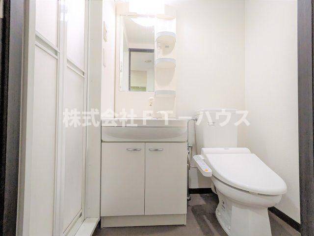 ジュモー京成船橋の独立洗面台