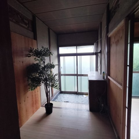 【玄関】