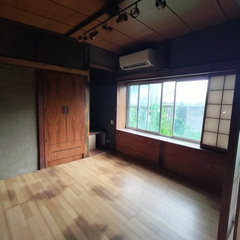 【居間・リビング】