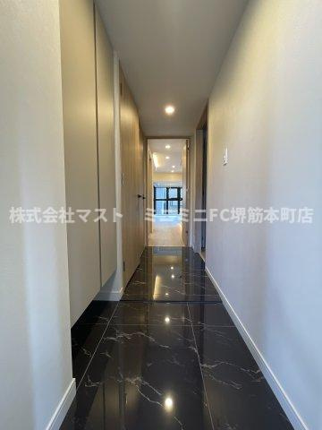 S-RESIDENCE谷町六丁目aloの玄関