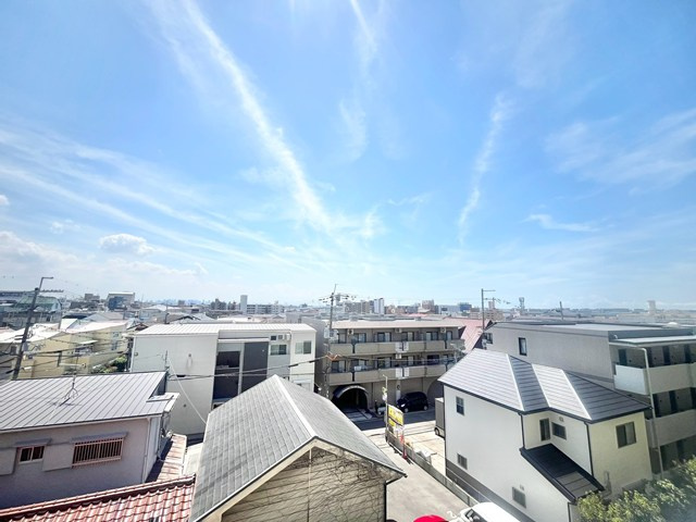 【展望】 | 蛍池スカイハイツ | 弊社のファイナンシャルプランナーより、将来に向けた資金計画・住宅ローンの無料相談が皆様に大変ご好評頂いております！物件ご購入の前に、まずはお気軽にご相談くださいませ。