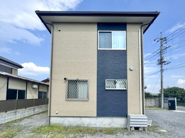 【中古戸建】館林市木戸町の外観|■外観｜シャープなデザインが印象的な洗練された外観。格調高く、優雅さ漂う素敵な仕様です♪