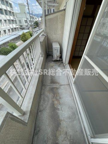 東上小阪中古戸建のバルコニー|陽当たり良好で洗濯物が乾きやすいです！