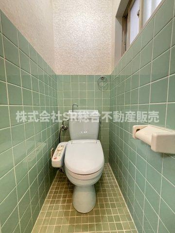 東上小阪中古戸建のトイレ|温水洗浄便座もございます♪