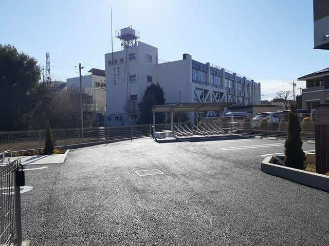 クリエイト北ノ台Ⅱの駐車場
