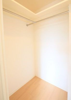【収納】ガリシア新宿WEST 