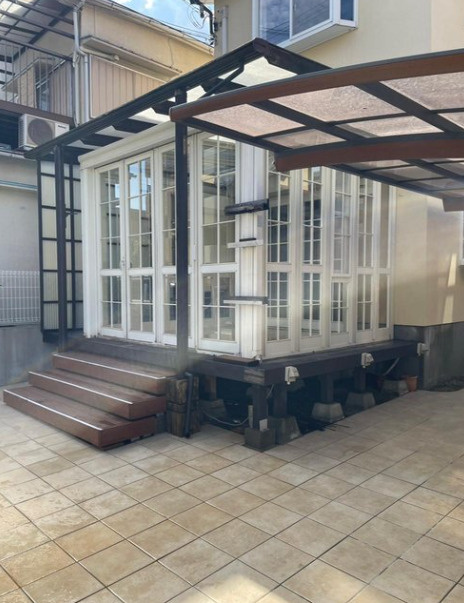 西蔵町　中古戸建のその他|サンルーム（店舗）エアコンあり