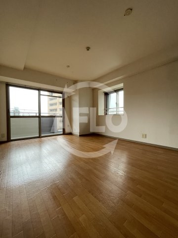 南海ハイライズフラット天下茶屋　橘小学校区の居間・リビング|南海ハイライズフラット天下茶屋　リビング