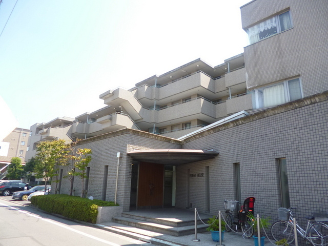 ＦＯＲＥＳＴ　ＨＯＵＳＥの外観|高級感溢れる外観です。