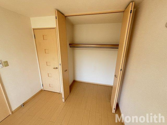 モア エクレール B棟の収納