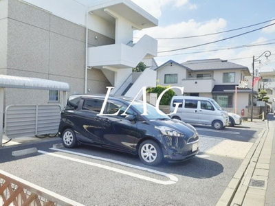 【駐車場】 | グリーン　ガーデン | 駐車場です。