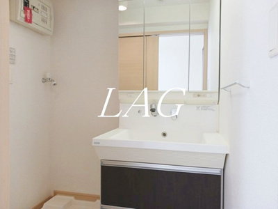 【洗面所】 | グリーン　ガーデン | 洗面台です。