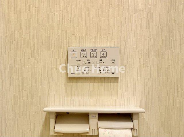 クレストフォルム上野イーストコートの内装|【ウォシュレット】清潔に使いたいお手洗いには最適な設備です。もちろんウォームレットも標準装備です。