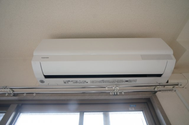 【設備】 | クレセントヒルイースト | エアコンもついてるので快適ですね