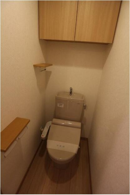 ルーブル川崎中丸子のトイレ|他のお部屋の参考写真となります。