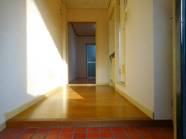 パステオ高槻の玄関