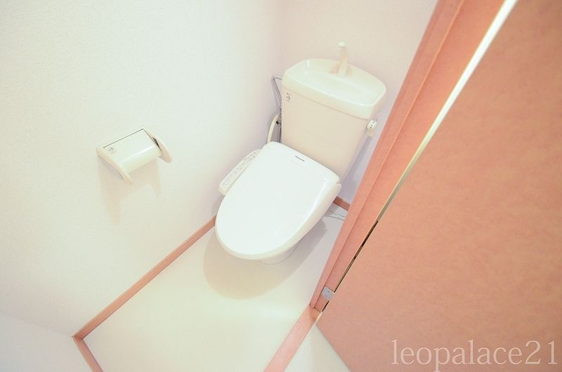 レオパレスさくらのトイレ
