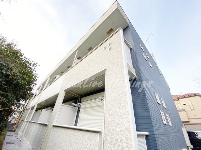 藤沢市長後のアパートの外観