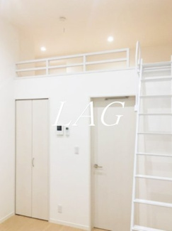 【居間・リビング】 | メルサンディ | 洋室のお部屋です。