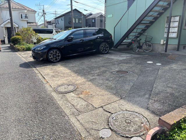 グリーンステージ桜ヶ丘の駐車場